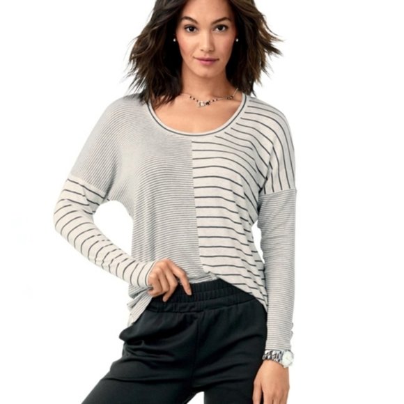 Cabi 3806 Pivot Tee Size Xsmall EUC - Picture 1 of 10